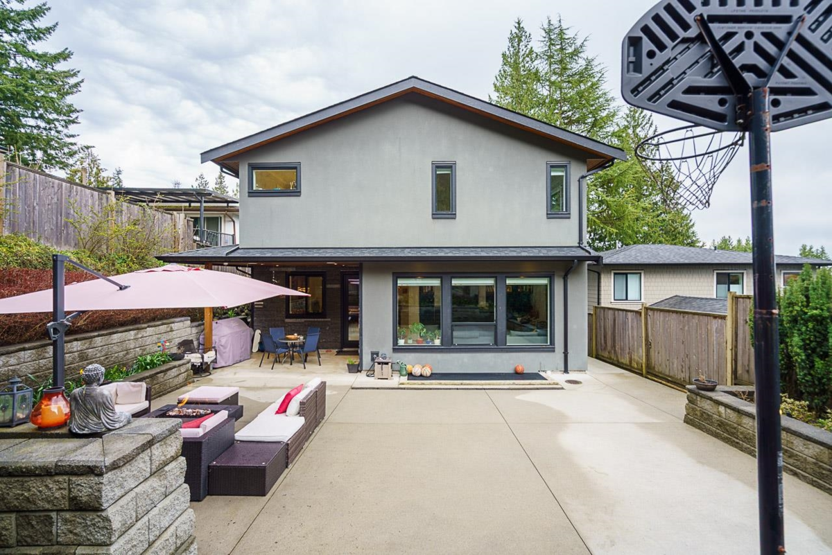 Hot Tub / Spa Photo of 4365 Mountain Highway, North Vancouver, BC