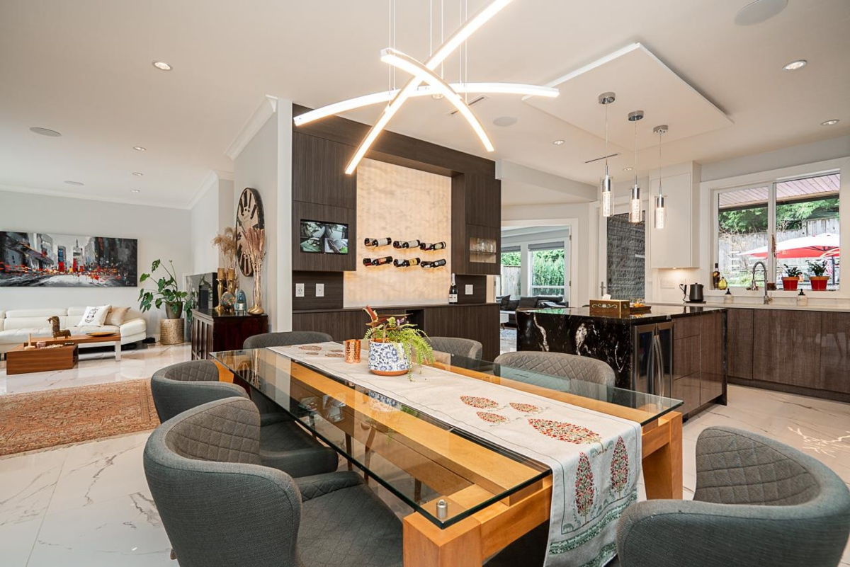 Pantry Photo of 4365 Mountain Highway, North Vancouver, BC