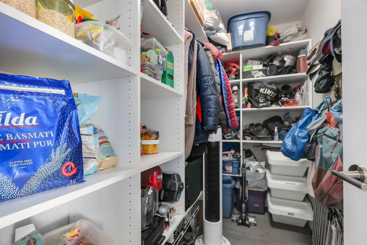 Mudroom Photo of 403 688 E 18th Avenue, Vancouver, BC