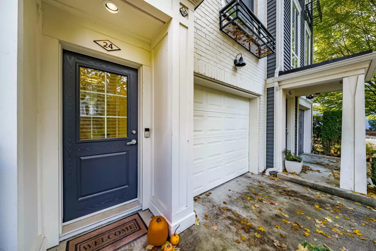 Swimming Pool Photo of 24 2423 Avon Place, Port Coquitlam, BC