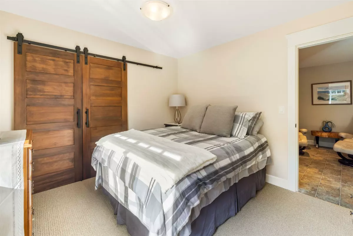 Garden / Landscaping Photo of 22441 79 Avenue, Langley, BC