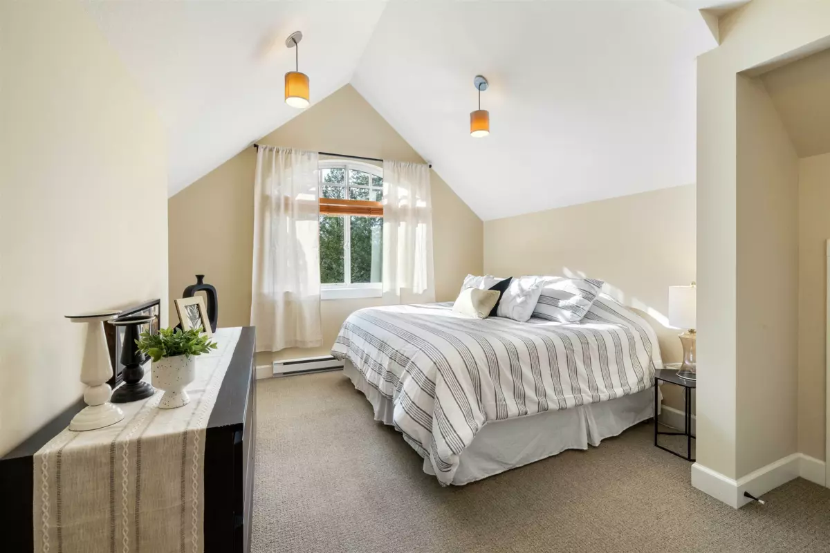 Neighborhood Park Photo Near 22441 79 Avenue, Langley, BC