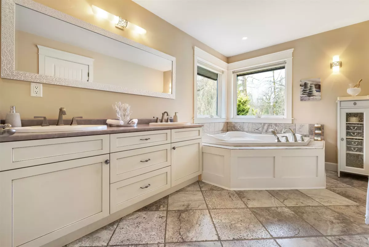 Outdoor Patio Photo of 22441 79 Avenue, Langley, BC