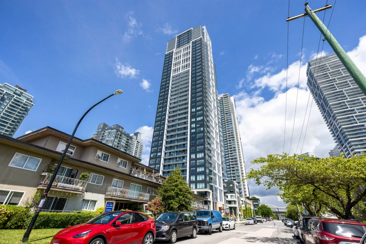 Exterior Front Photo of 207 6537 Telford Avenue, Burnaby, BC