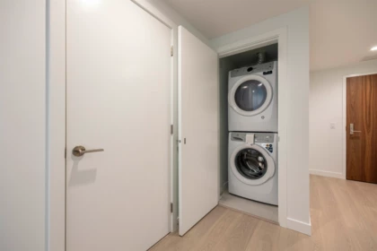 207 6537 Telford Avenue, Burnaby, BC
