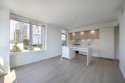 Kitchen Photo of 207 6537 Telford Avenue, Burnaby, BC