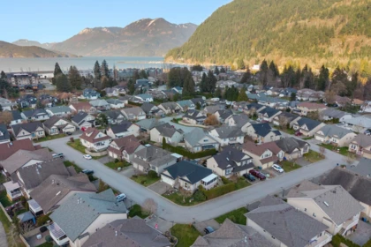41 349 Walnut Avenue, Harrison Hot Springs, BC, Harrison Hot Springs — Single Family Residence for sale
