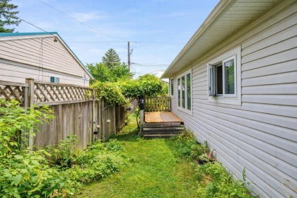32881 1st Avenue, Mission, BC, Mission — Single Family Residence for sale