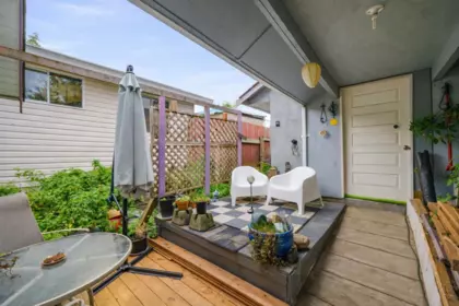 Hot Tub / Spa Photo of 32881 1st Avenue, Mission, BC