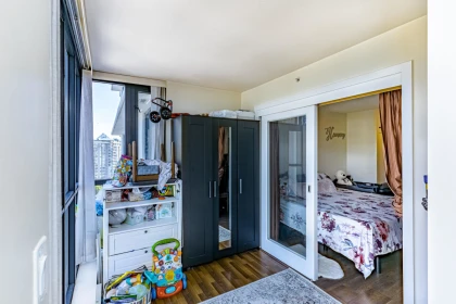 Mudroom Photo of 1508 1 Renaissance Square, New Westminster, BC
