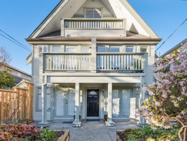 2723 W 1st Avenue, Vancouver, BC, Vancouver — Townhouse for sale