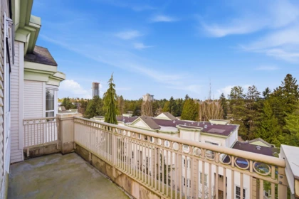 Office / Den Photo of 407 15268 105 Avenue, Surrey, BC