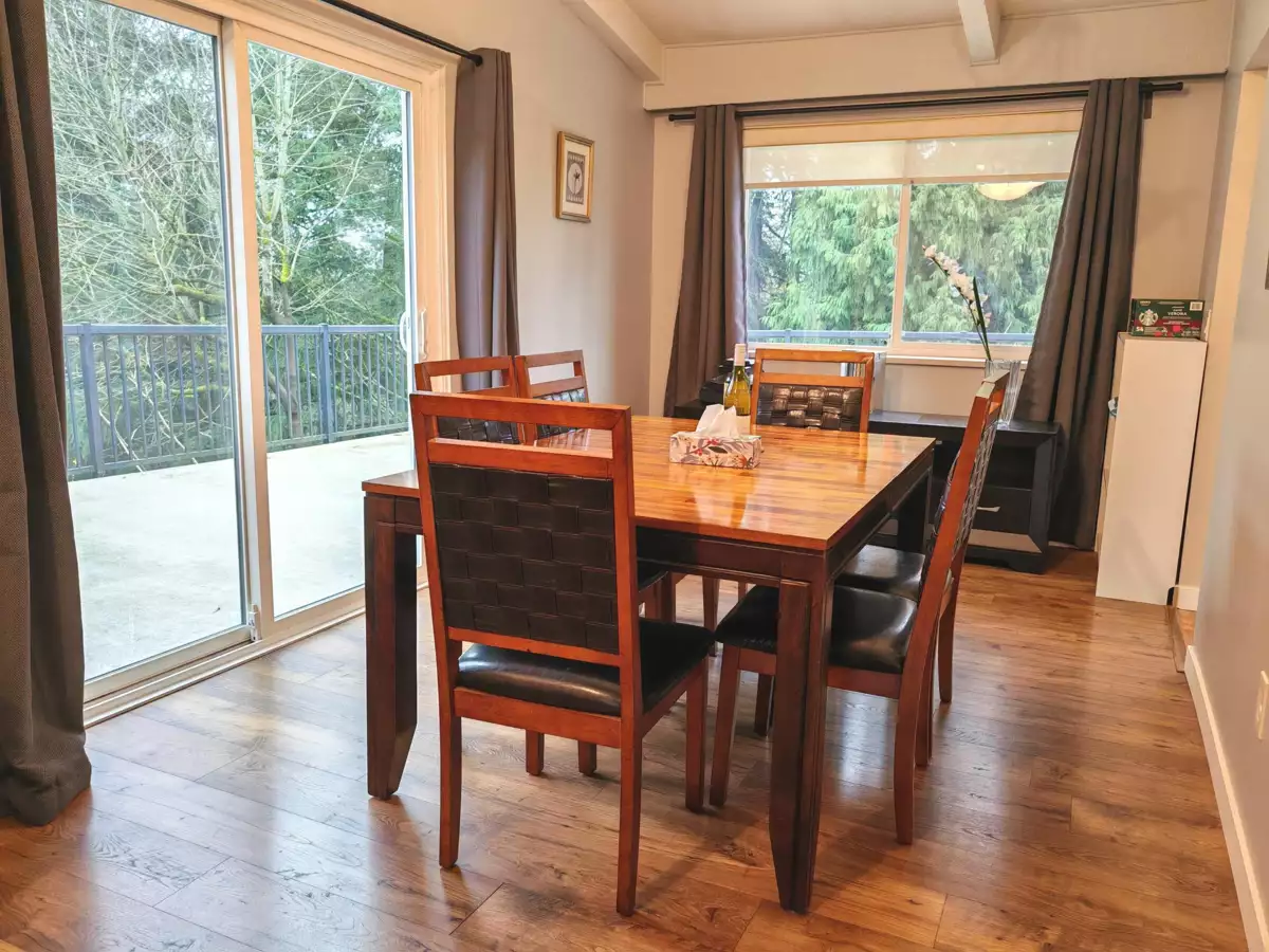 Family Room Photo of 7801 Wiltshire Boulevard, Delta, BC