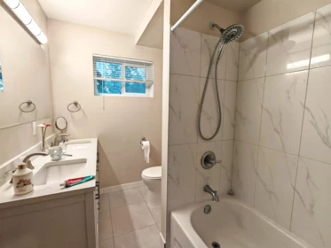 Guest Bathroom Photo of 7801 Wiltshire Boulevard, Delta, BC
