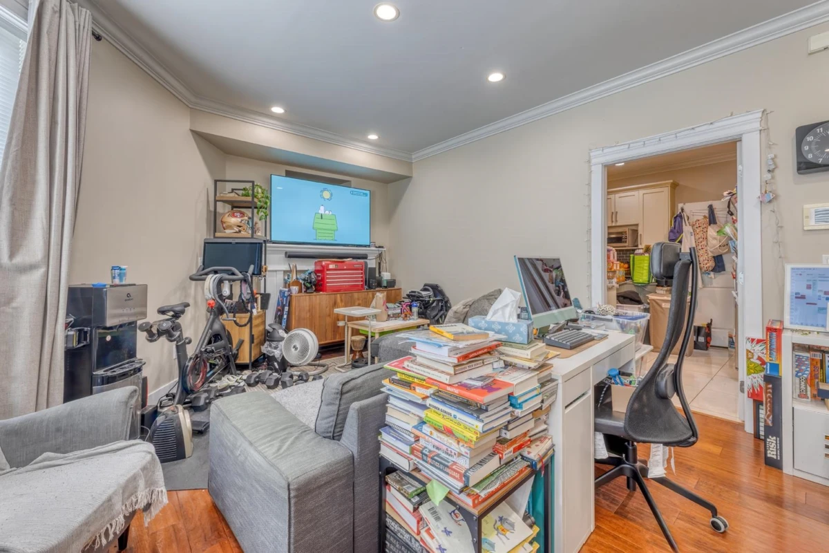 Family Room Photo of 4657 Buxton Court, Burnaby, BC