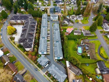 Swimming Pool Photo of 505 2267 Mckenzie Road, Abbotsford, BC