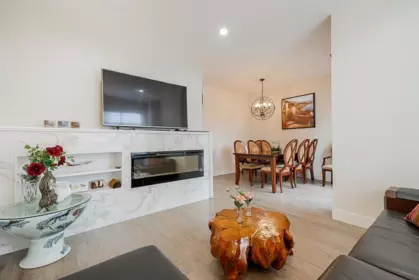 Kitchen Photo of 8 7374 194a Street, Surrey, BC