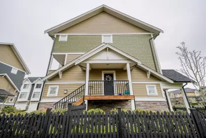 8 7374 194a Street, Surrey, BC, Surrey — Townhouse for sale