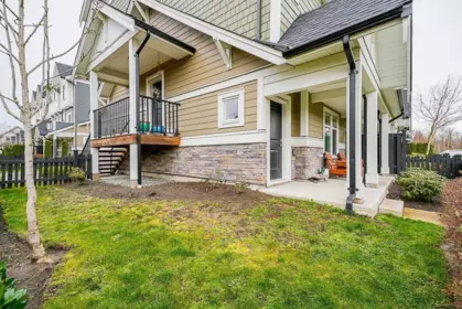 Swimming Pool Photo of 8 7374 194a Street, Surrey, BC
