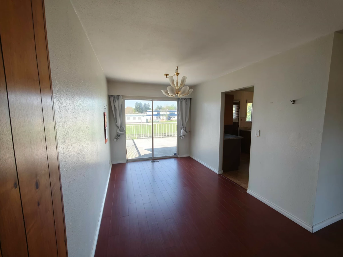 Dining Area Photo of 10271 Rosedene Crescent, Richmond, BC
