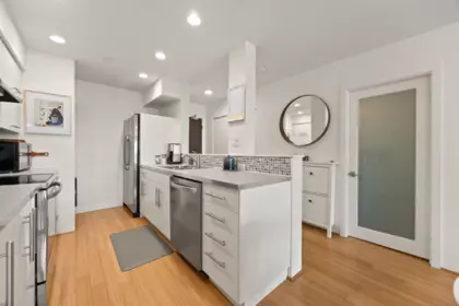 Kitchen Island Photo of 301 1352 W 10th Avenue, Vancouver, BC