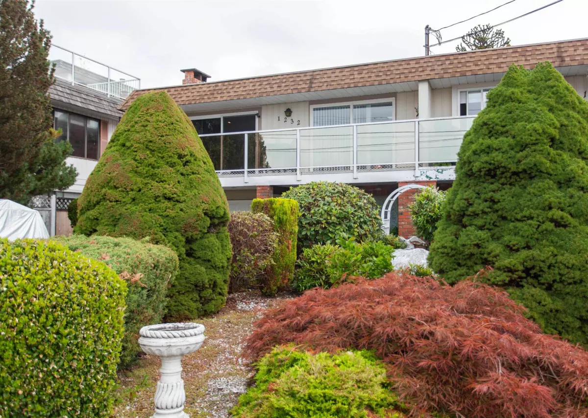 Exterior Rear Photo of 1232 Foster Street, White Rock, BC