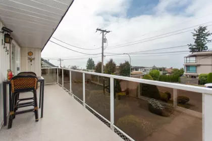 Backyard Photo of 1232 Foster Street, White Rock, BC
