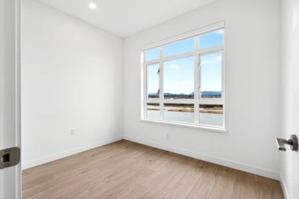 Hallway Photo of 76 10333 River Drive, Richmond, BC