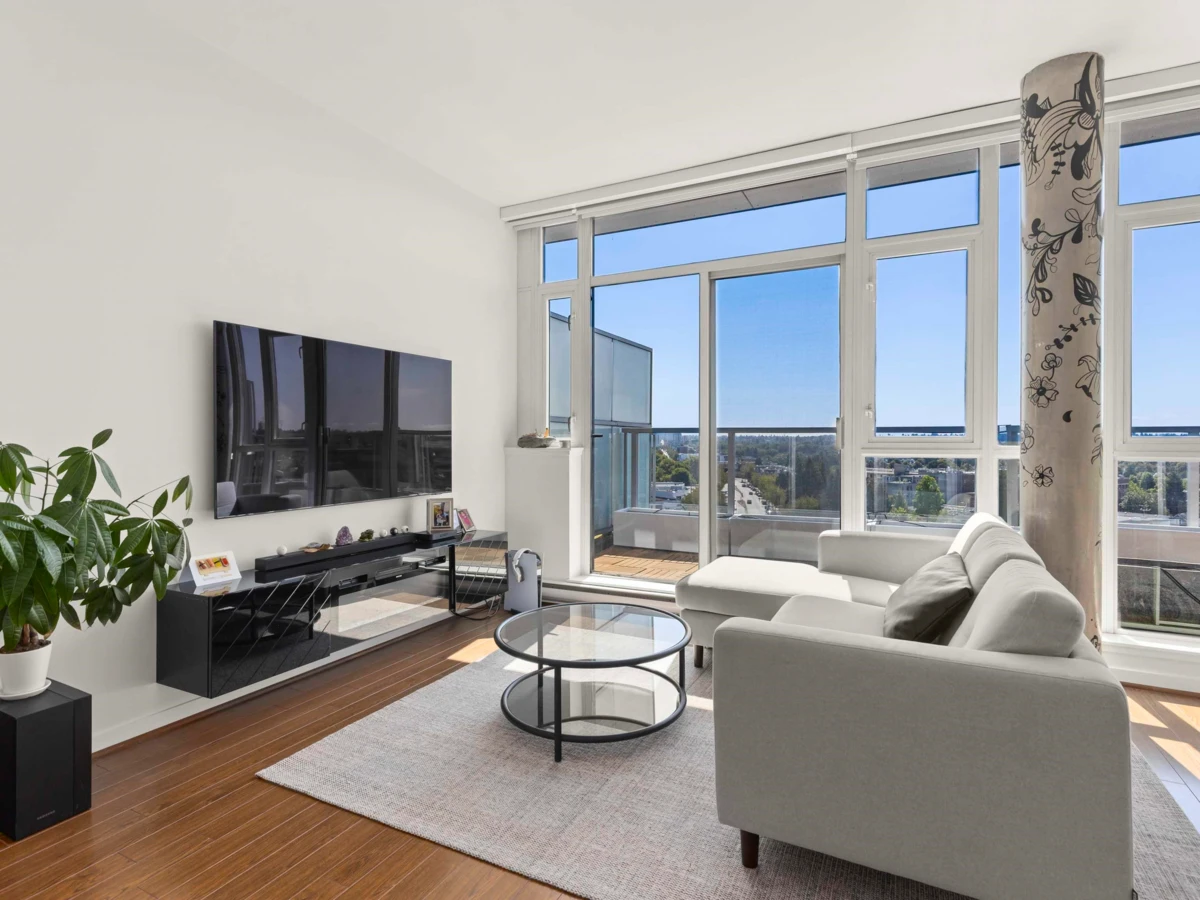 Family Room Photo of 1206 2770 Sophia Street, Vancouver, BC