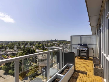 Entry Foyer Photo of 1206 2770 Sophia Street, Vancouver, BC
