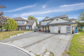 2952 Sidoni Place, Abbotsford, BC