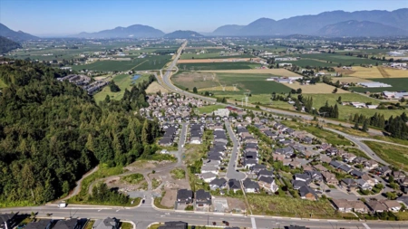Breakfast Nook Photo of 8523 Nixon Road, Chilliwack, BC