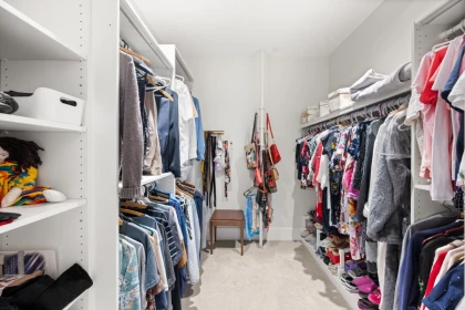 Mudroom Photo of 21842 6 Avenue, Langley, BC