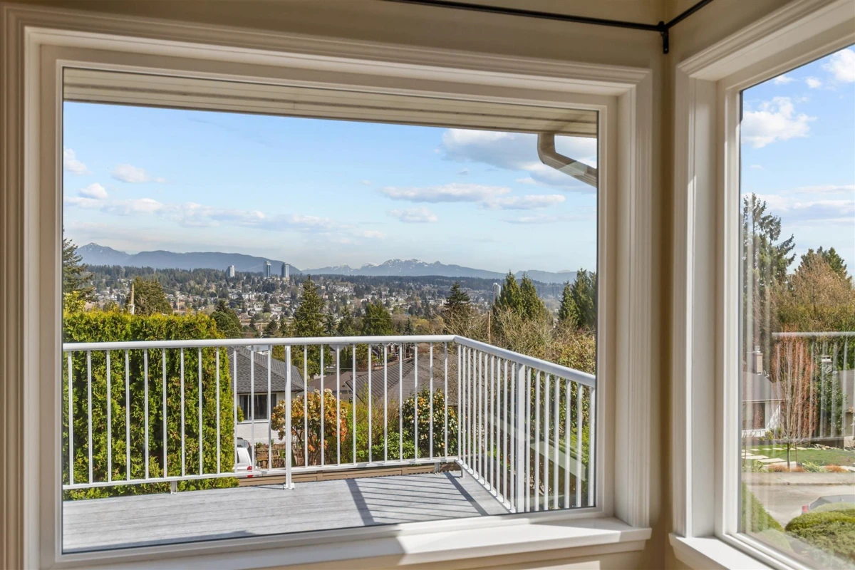 Family Room Photo of 832 Surrey Street, New Westminster, BC