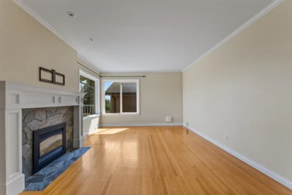 832 Surrey Street, New Westminster, BC, New Westminster — Single Family Residence for sale