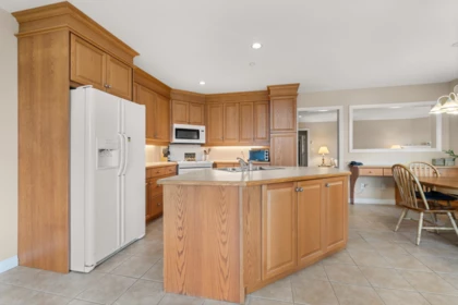 Kitchen Photo of 203 1330 Hunter Road, Delta, BC