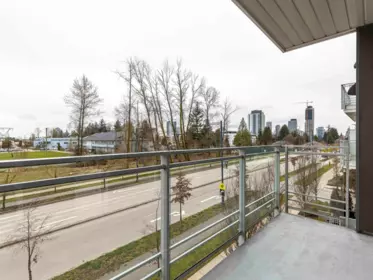 Kitchen Photo of 311 10581 140 Street, Surrey, BC