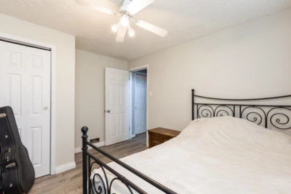 Hallway Photo of 27283 29 Avenue, Langley, BC