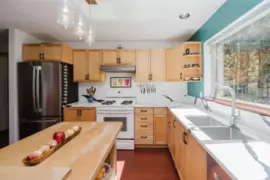 15 1131 Emery Road, Roberts Creek, BC