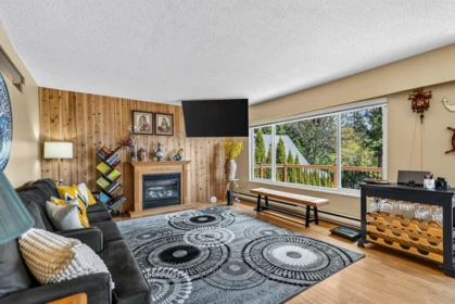 Kitchen Island Photo of 1849 North Road, Gibsons, BC