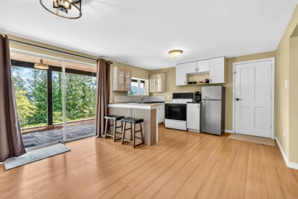 Mudroom Photo of 1849 North Road, Gibsons, BC