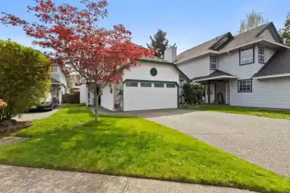 15522 87a Avenue, Surrey, BC, Surrey — Single Family Residence for sale