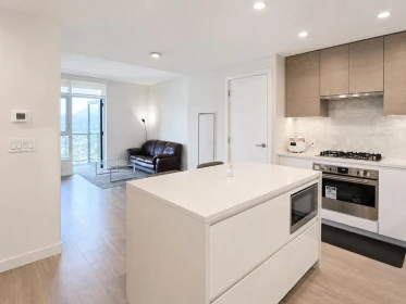 Breakfast Nook Photo of 4411 2108 Gilmore Avenue, Burnaby, BC