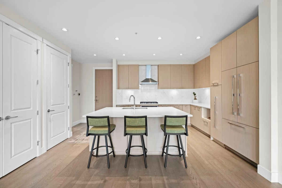 Dining Area Photo of 217 5535 Admiral Way, Delta, BC