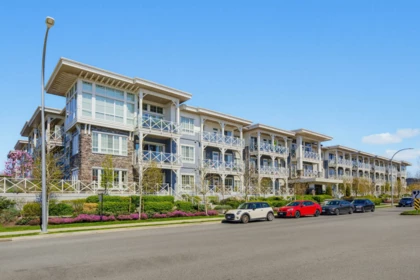 Garden / Landscaping Photo of 217 5535 Admiral Way, Delta, BC