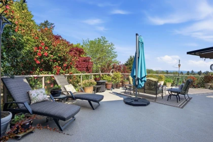 Swimming Pool Photo of 5653 Groveridge Wynd, Delta, BC