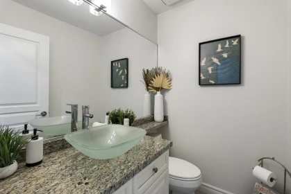 Guest Bathroom Photo of 14733 75a Avenue, Surrey, BC