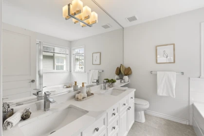 Laundry Room Photo of 14733 75a Avenue, Surrey, BC