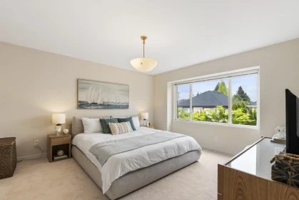 Powder Room Photo of 14733 75a Avenue, Surrey, BC