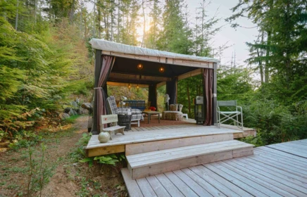 Front Yard Photo of 201 7101 Sakinaw Woods Drive, Garden Bay, BC